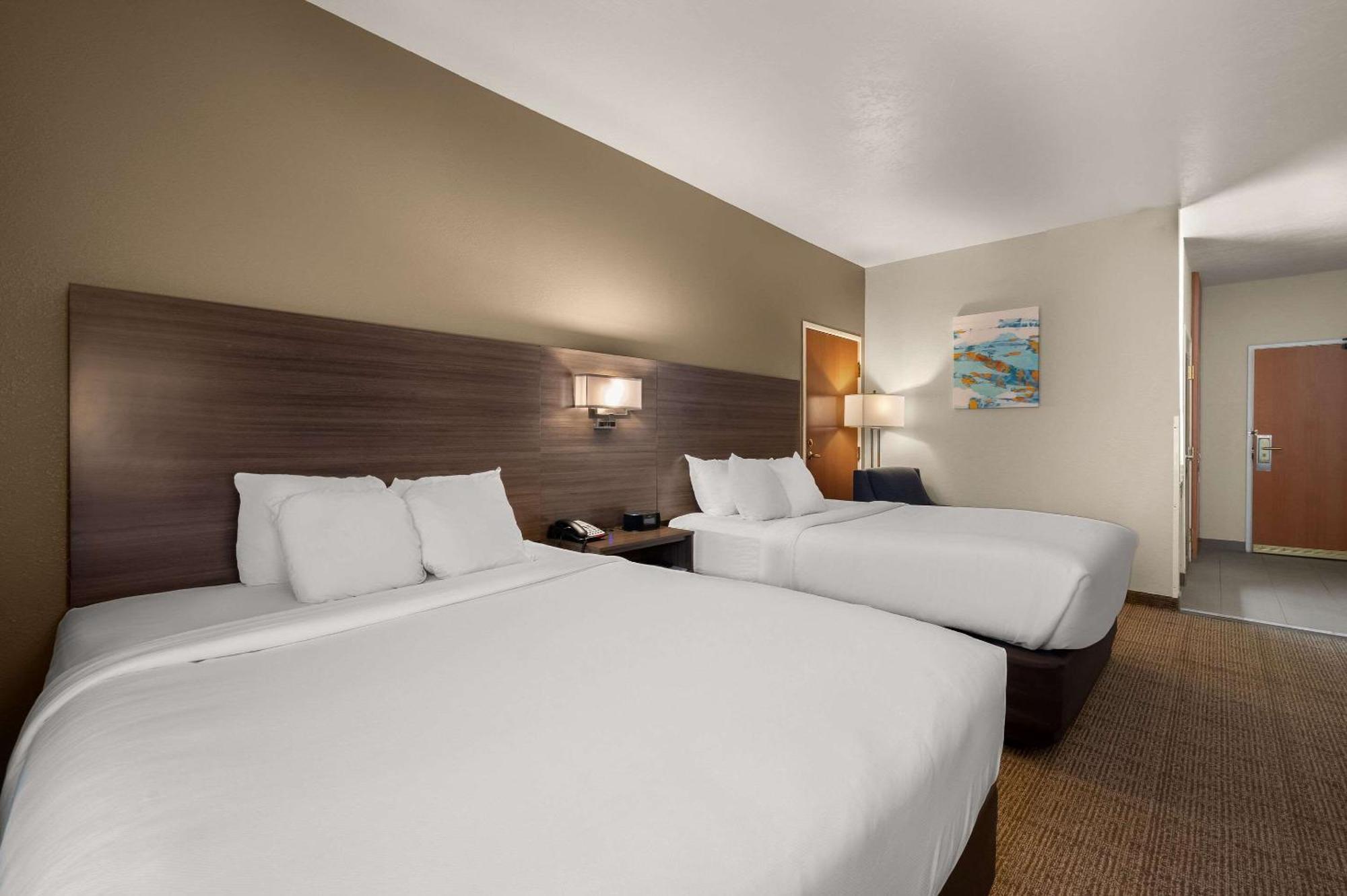 Comfort Inn & Suites Fenton Exterior foto