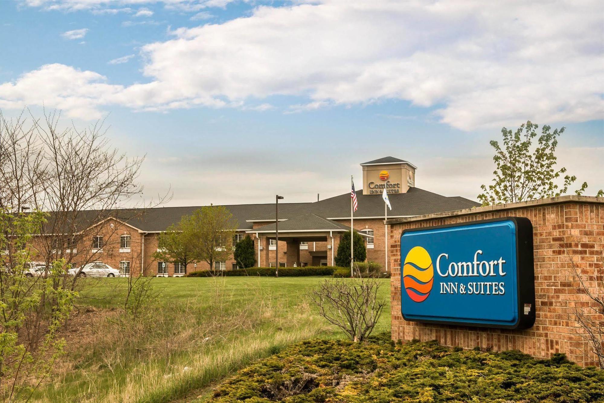 Comfort Inn & Suites Fenton Exterior foto